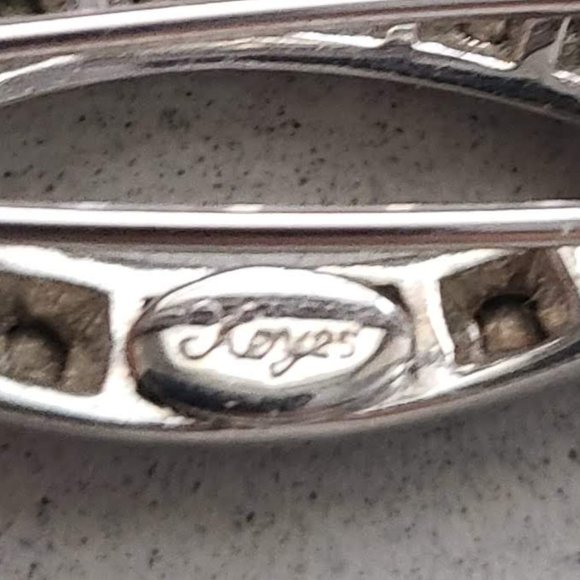 Vintage Sparkle Hair Clip - Picture 9 of 11